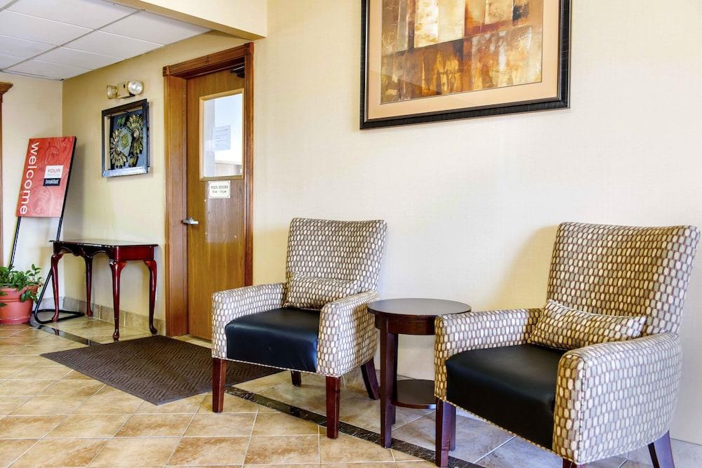 Quality Inn I-74 Batesville מראה חיצוני תמונה