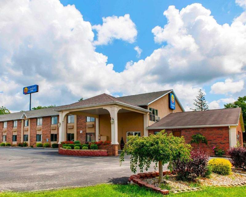 Quality Inn I-74 Batesville מראה חיצוני תמונה